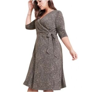Ryllace Seasonless Brown and Beige Paisley Faux Wrap Dress Size 2X